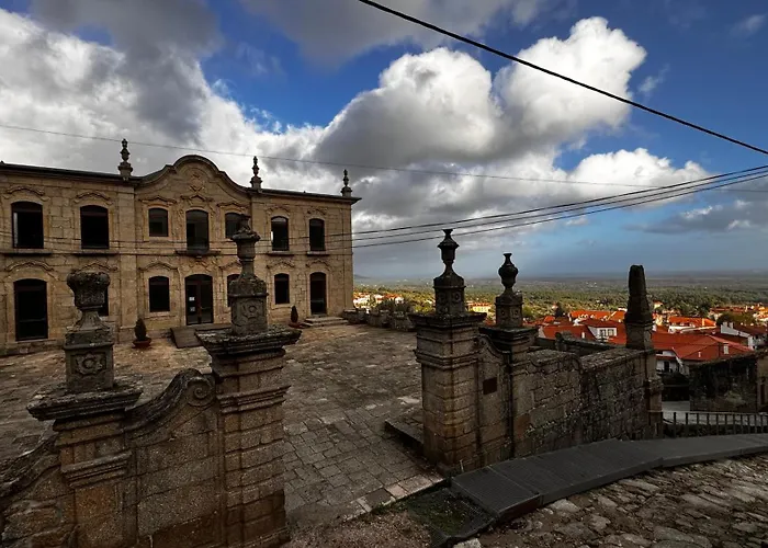 Casa Da - Duplex Апартаменты Alpedrinha